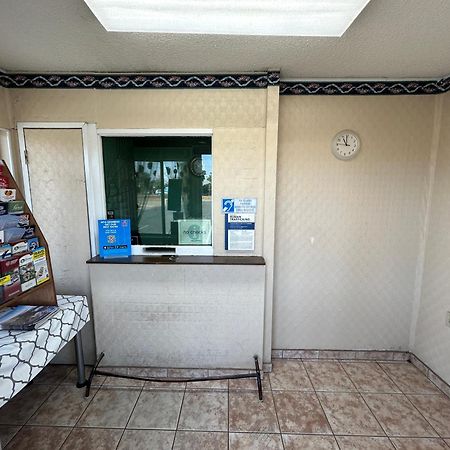 Motel 6 Selma, Ca エクステリア 写真