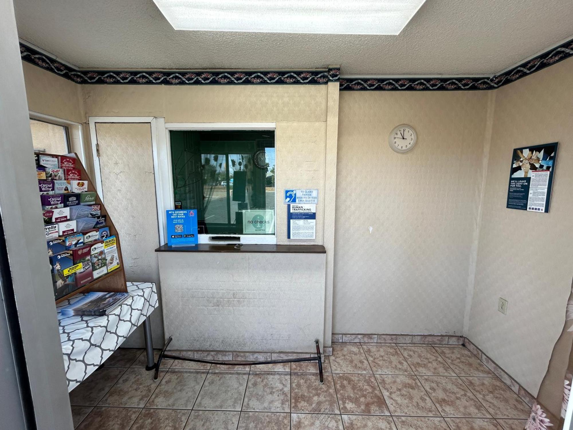Motel 6 Selma, Ca エクステリア 写真