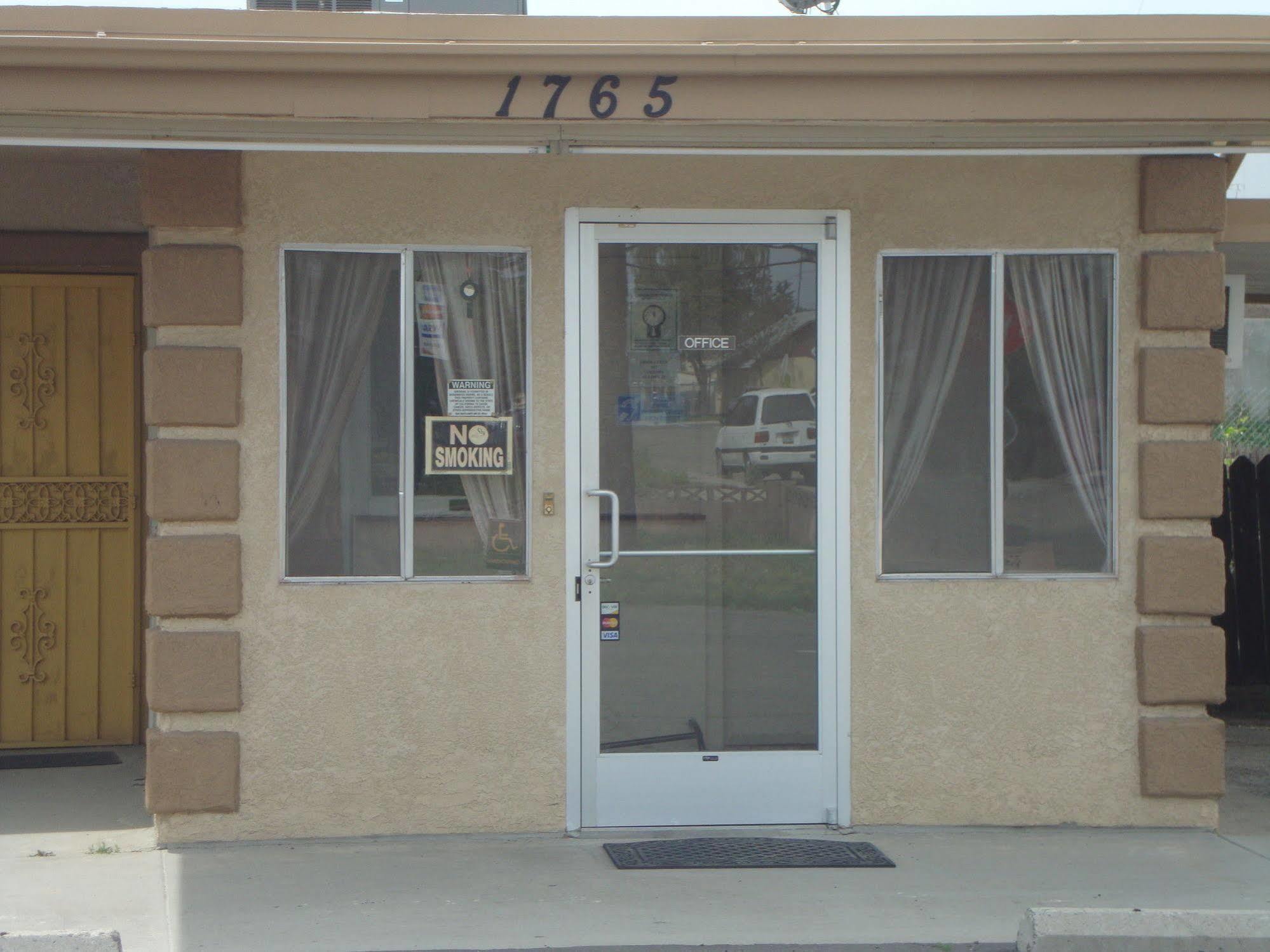 Motel 6 Selma, Ca エクステリア 写真