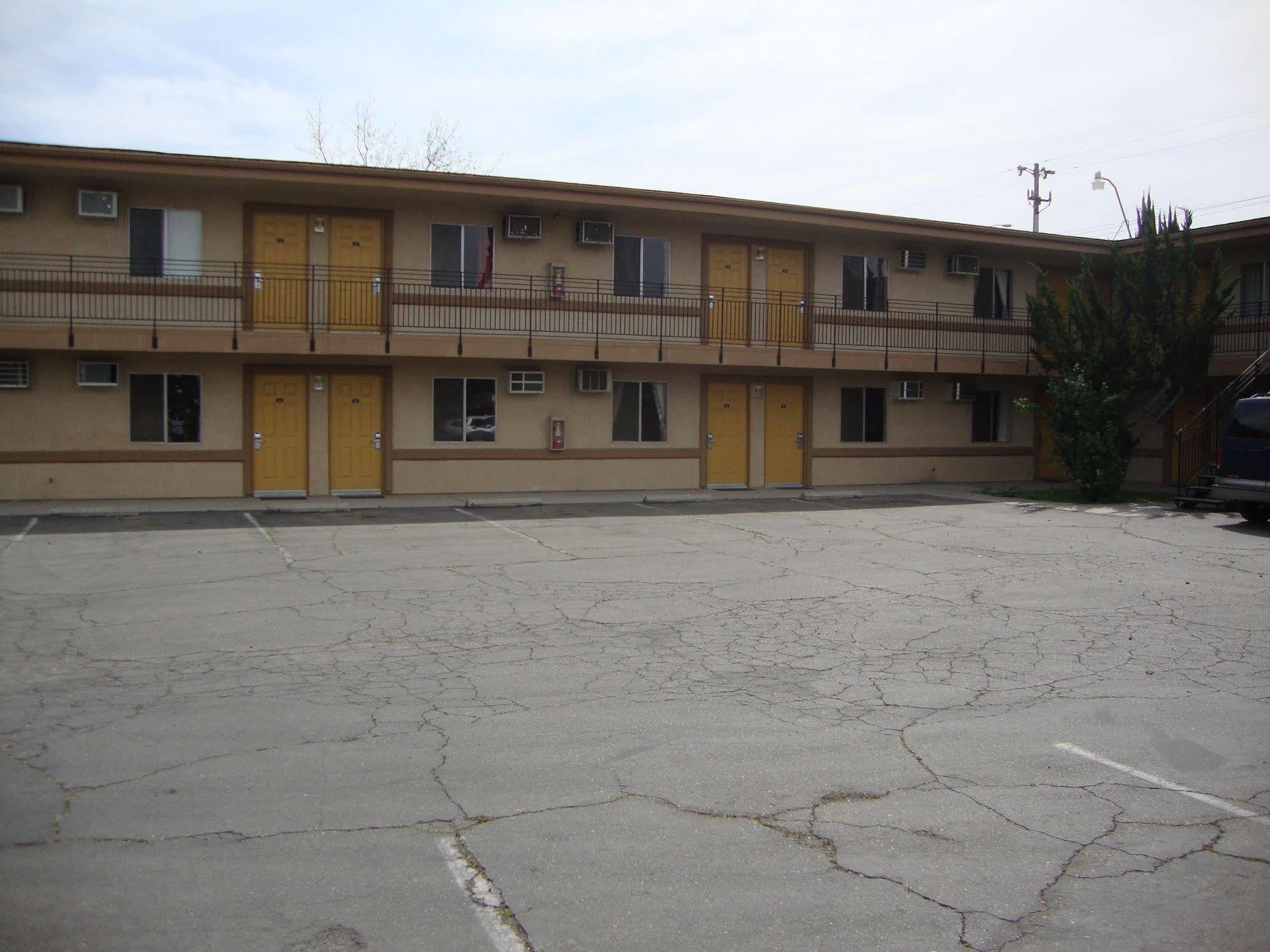 Motel 6 Selma, Ca エクステリア 写真